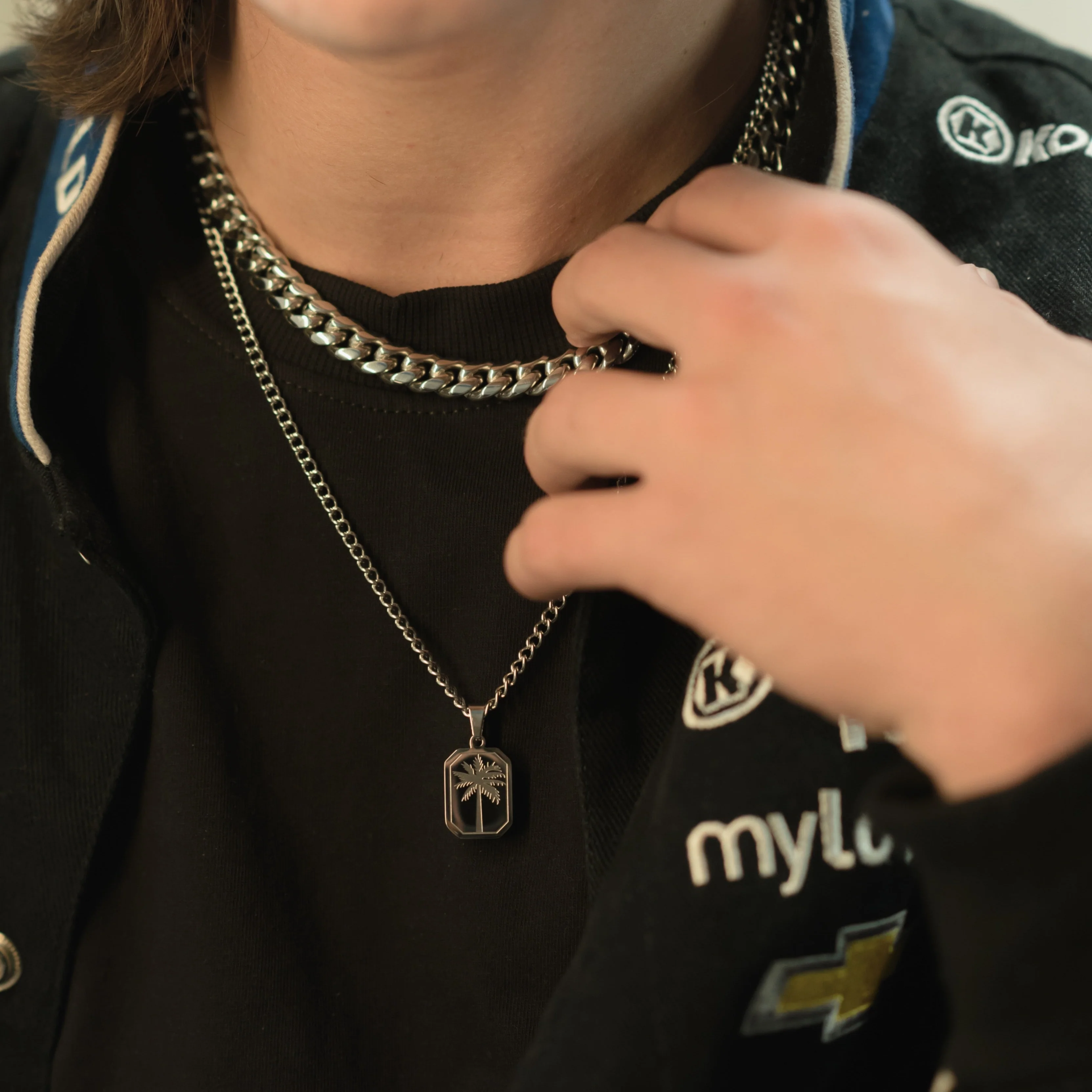 Thumb 3